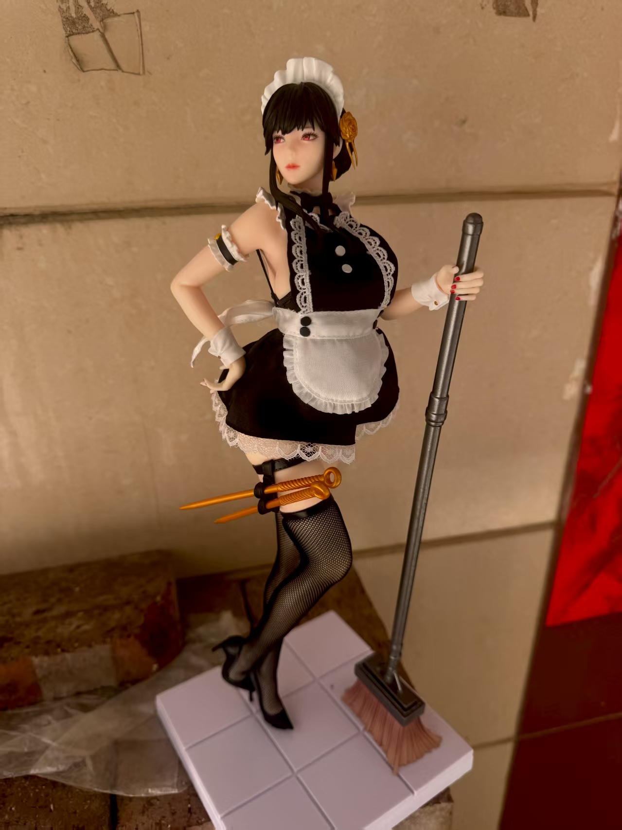 Spy × Family Yor Forger Maid V - đánh giá và giá Model Kit Waifu