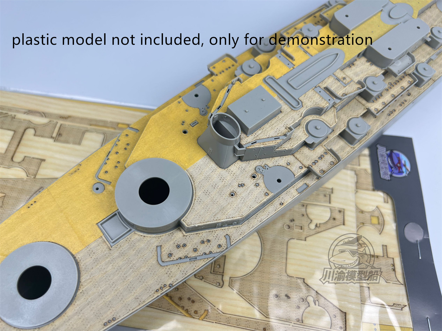 1/350 Scale USS Iowa BB-61 Bat - đánh giá và giá Model Kit Uss Iowa