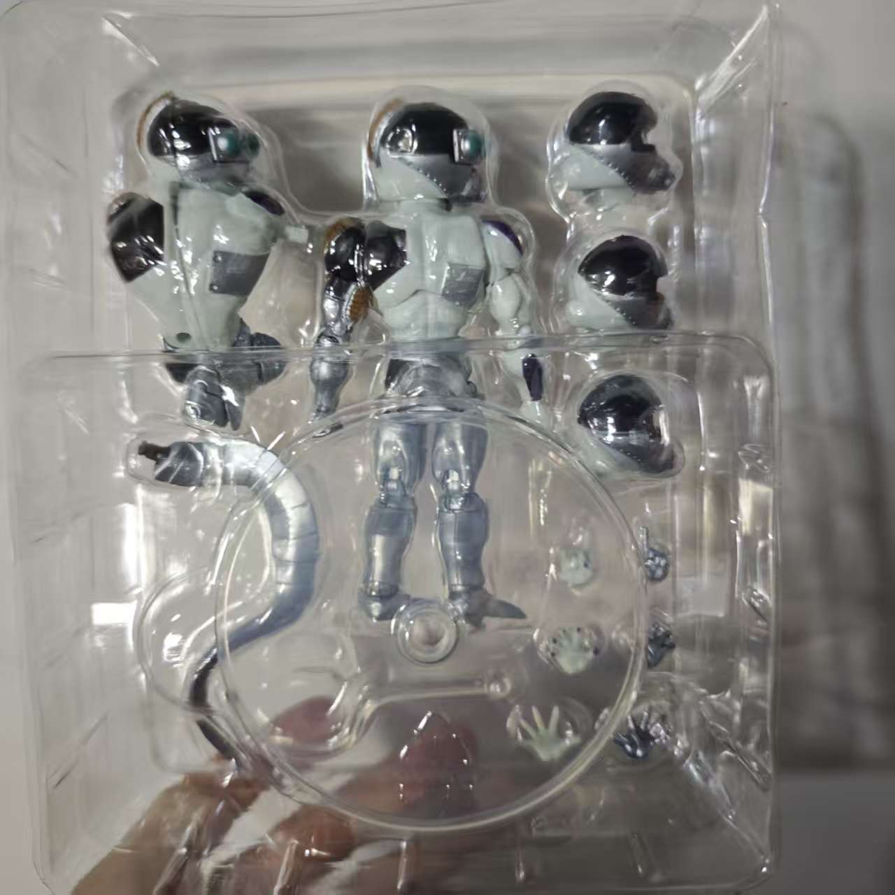 Frieza Mecha Action Figure Toy - đánh giá và giá Model Kit Waifu