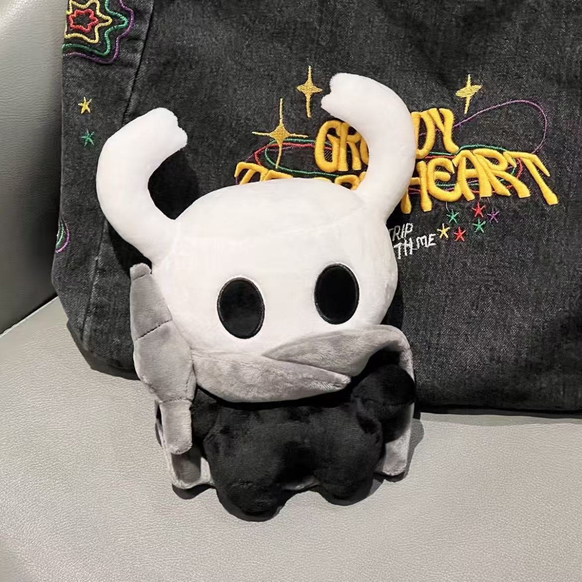 New Hot Hollow Knight Plush To - đánh giá và giá Model Kit Knight